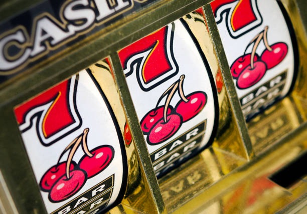 Bandar Ceme hand rankings and card values display on paus188 slot